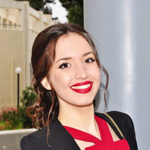 Nikoletta_BL's profile picture. 