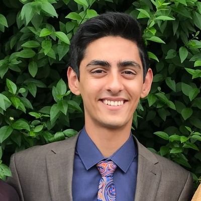 uzayrkdr's profile picture. 