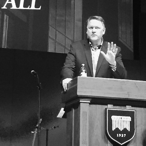 Servant of Christ & Teaching Pastor. Promoter of the gospel, the local church, and a robust biblical worldview.