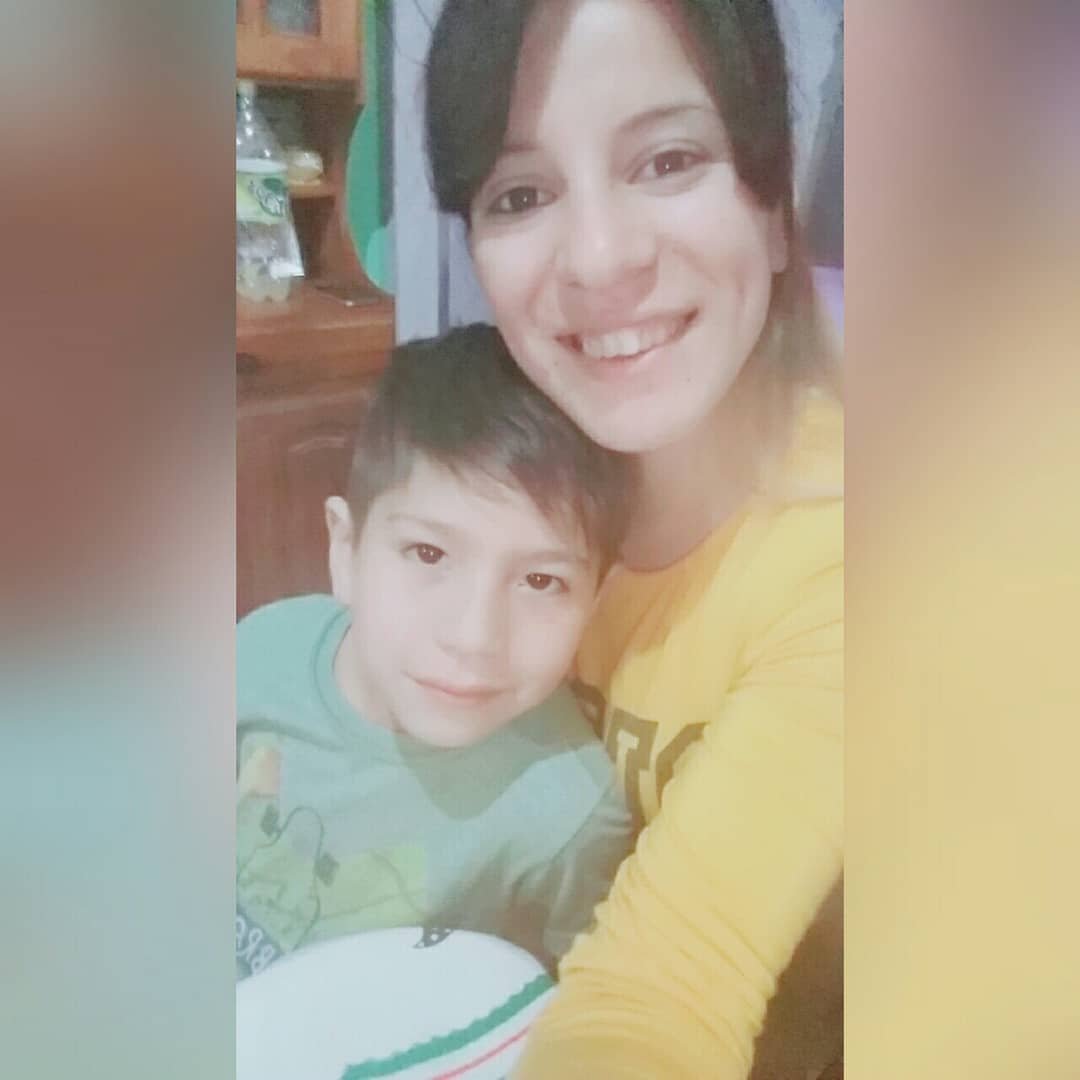 naanuu_19's profile picture. Arriesgate!! Si ganas serás más feliz y si pierdes serás más sabio. 

#MiHermano #MiÁngel 😇