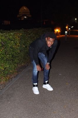 Given94735381's profile picture. Given , Alex Iwobi , Radja Nainggolan