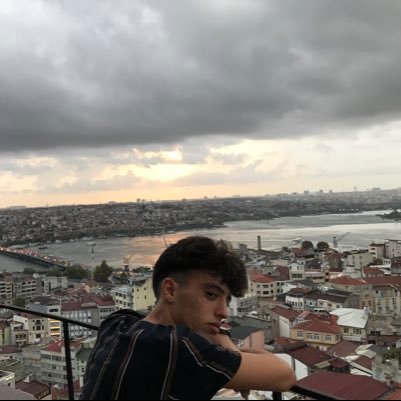 mohamed05020023's profile picture. No te fíes ni te confíes.✨