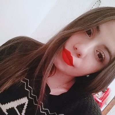 camiisasias1's profile picture. fb: Camila Sasías insta: CamiiSasias