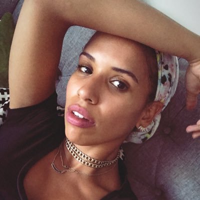 TheWannabe5's profile picture. I just want to... be