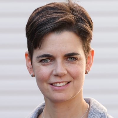 annie_mat's profile picture. 