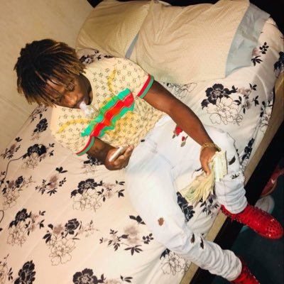 Live, Learn, Love, 💔Life👏🏾 19 Years Young♋️. A Local Talented Artist🎶🎤 (OG DE3) #OTMLiving. #FreeLilChuck💯 Its Not Too Long Until We Own💰