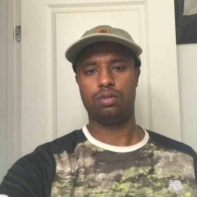 AbdiY71's profile picture. 