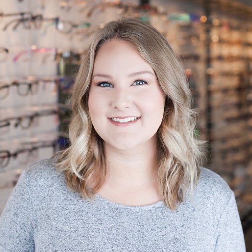 Media & Communications student @BrockUniversity. Passionate about Social Media Management, Communications and Public Relations. Lover of reading 📚