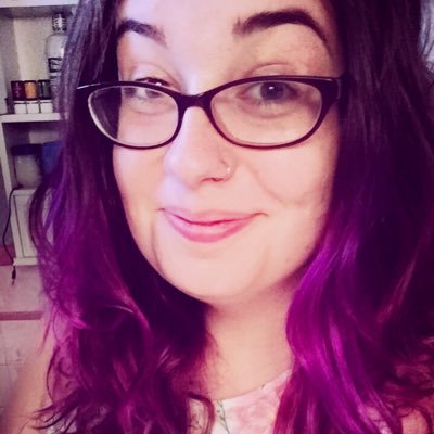 29, medical receptionist by day, crafter/photographer/artist/lego aficionado by night