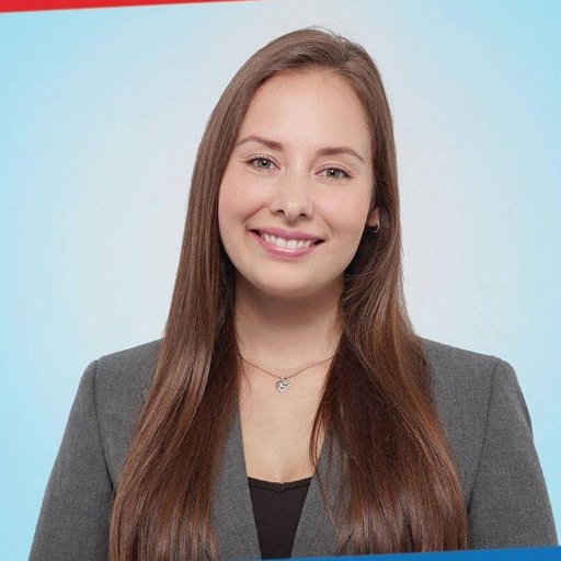 Étudiante en maîtrise en administration publique à l'ENAP. Possède un diplôme en science de l'éducation à l'UQAM & un baccalauréat en administration.