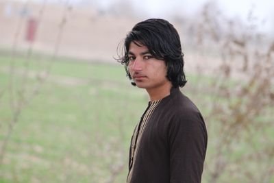NoorwaliHaqyar's profile picture. ۰په رضا به درته زان خاوری ایری کرم 

خو دزور خبره مکوه پختون یم,