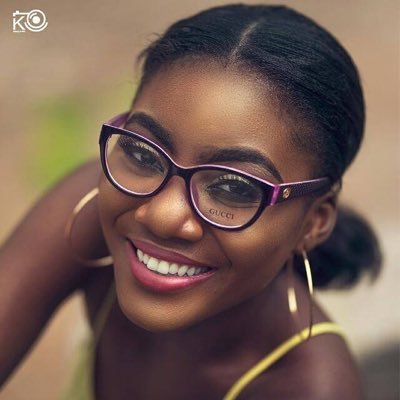 Miss_Berylchima's profile picture. God’s favorite 👣👣♋️
An Environmental Scientist /Musician /spoken word artist/Commercial Model /Chef/ Actor......./Not a dancer🧝🏾‍♀️