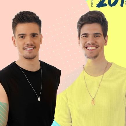 Micaellen 🌼 ❤️
.
.
.
Se vamos ter rugas, que seja de tanto sorrir.🤣❤️