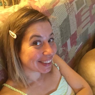 bietta's profile picture. To generalize is to be an idiot. (William Blake)