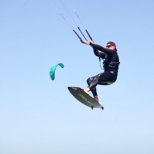 Crypto Kitesurfer