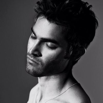 ❝I'm a predator, not a cold blooded killer like I'm said to be.❞ — Single Ship —