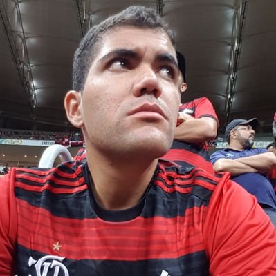 Caian       
🏟Flamengo
.
💻Teste de Software
. 
👻Snap: caianx
.
📷insta: caiandias
.
📍BSB
.