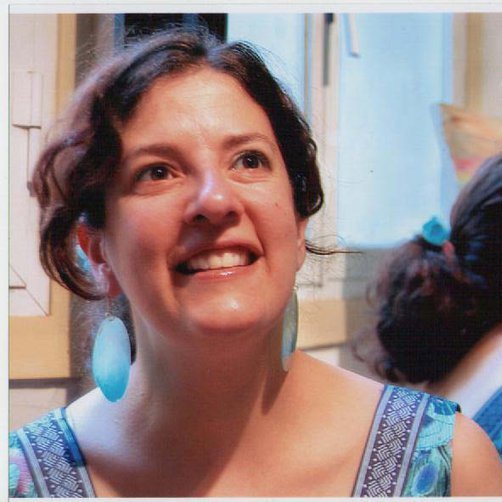 CuidadosFractal's profile picture. Fotógrafa, pintora, emprendedora... Entusiasta del Blockchain y de los cambios socio-económicos que llegan con él. Y en Cuidados de manera Fractal