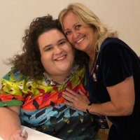 Lisa R (@13ltc13) 's Twitter Profile