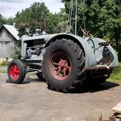 Family man loving God, Jesus Christ, my wife, my kids, church, STEAM ENGINES, Cars, trucks, motorcycles, Guns, westerns, cigars this country Conservative!