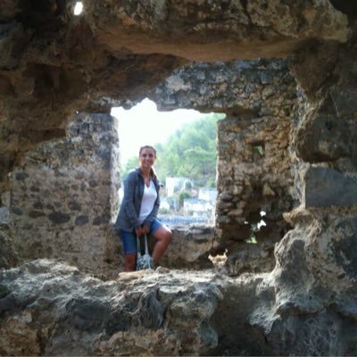 sedakrbdk's profile picture. Ahh benim körler ülkesinde ayna satan kalbim !