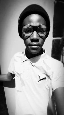 Sekwache1's profile picture. I'm chilled Akena flopo le motho trust me