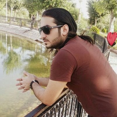 ‏حين يكون العالم جبلاً كن أنت قمتّهہ 🌪🌾