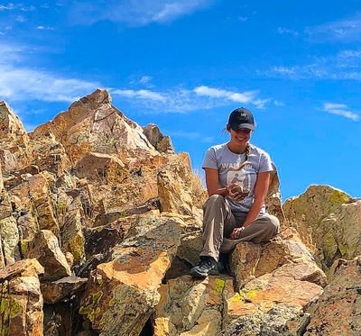 geo_kirsten's profile picture. Canadian Geochemist working in Nevada, USA.
