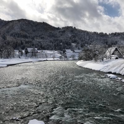 Por_ppppppp's profile picture. 