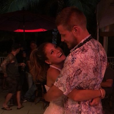 AbiSabin_'s profile picture. 