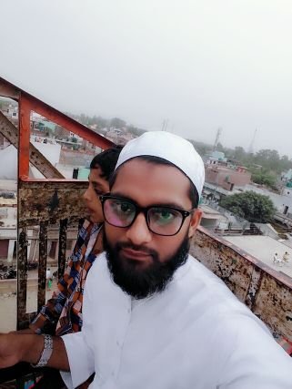 *عبادت لاکھ کرلے کچھ بھی لیکن پا نہیں سکتا*


*دکھا کر ماں کا دل جنت میں کوئی جا نہیں سکتا*
