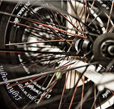 CarbonSports manufactures the Lightweight brand of carbon fiber bicycle racing wheels in Germany.