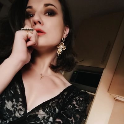 hellno_birds's profile picture. а ну иди сюда,