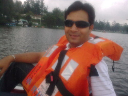 annurays's profile picture. 