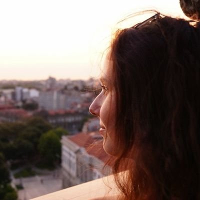 Theanako's profile picture. 