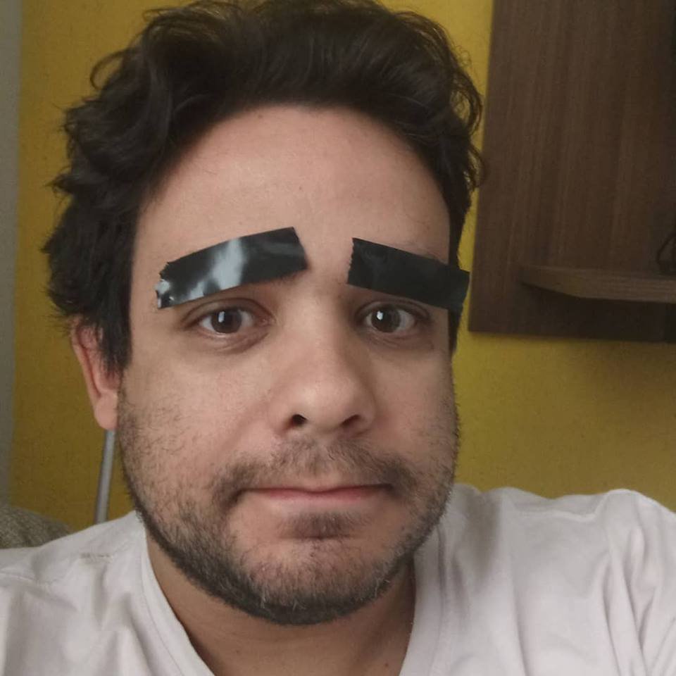 AfreitasThiago's profile picture. Eu vi no twitter...
2000 intentions