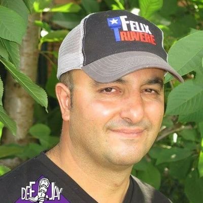 nashmerville's profile picture. Informático, apasionado de las estrellas,la naturaleza y los animales. Amante del misterio con mayúsculas, soñador y empedernido buscador de libros heterodoxos.