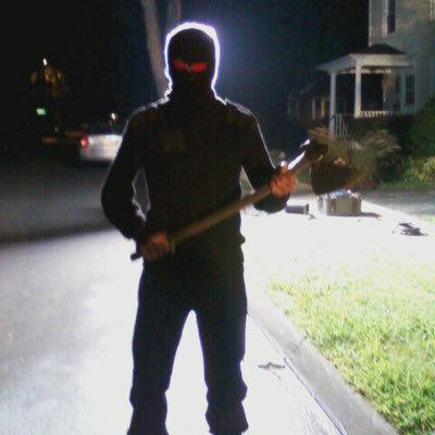 A slasher coming soon from the makers of @aslmovie and @dissolving_man    Trailer: https://t.co/FL0zD8ewki
