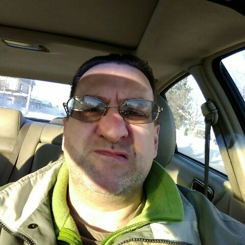 frankpe06329627's profile picture. am a bitcoin trading busness man i mine bitcoin with a good bonus of investment