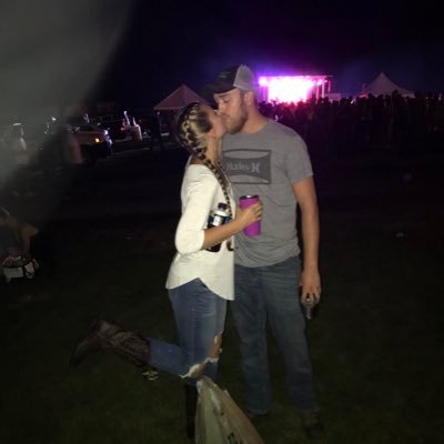 mullin_julia's profile picture. 