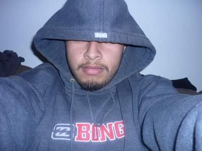 DefinitelynotIv's profile picture. Semi Nerdy Metal Head Highly Educated Dropout