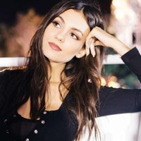 𝕬𝑛𝑡𝑜𝑖𝑛𝑒𝑡𝑡𝑒 𝕾𝑖𝑒𝑛𝑛𝑎 (@bioodynotes) 's Twitter Profile