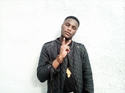 NiaLunga's profile picture. Nicki Barb🦄👑slay king💞🌹🤴🕴️👟🛍️ belongs to the mpinga clan👑🤴beauty written all over👑🤴💞🌹😆😍🦄🐕🐶🐱😎😘😗