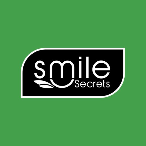 A Unique & Tested #Teethwhitening formula that whitens your teeth with #ActivatedCharcoal and gives you long hours of fresh breath with the Mint Flavor.