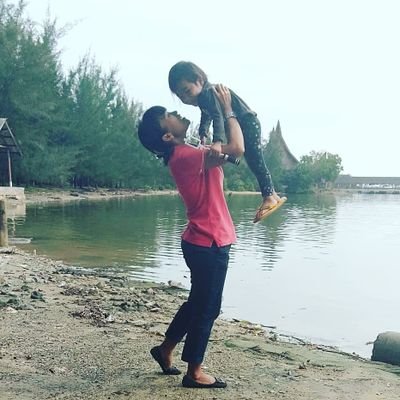 Evawalles1's profile picture. 