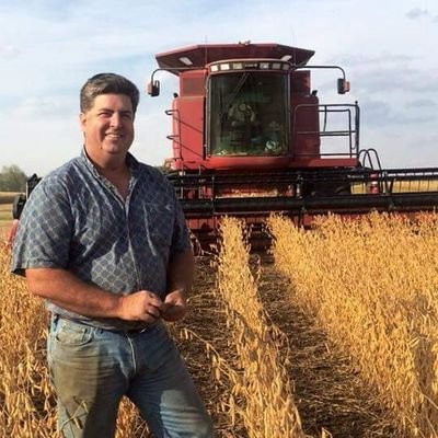 Husband, Father, Farmer - Owner, Walton Farms, a family farm established in Iowa in 1835. Corn, soybeans, hay, cattle, sheep. #reallivefarmer