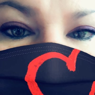 Wife, and Mommy of 4! Music is life #EST #mgk #multigenreking