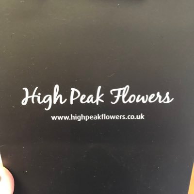 A Boutique florist based in New Mills, High Peak. Weddings / Funeral Tributes / Events / Bouquets / House Plants / Pots / Flowers for all occasions