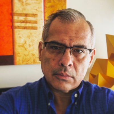 AlexBeltranC's profile picture. Feliz, viviendo en el paraiso, comprometido con mi familia y mi pais.