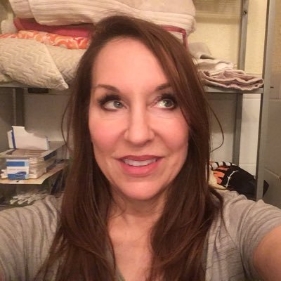 nikki88125183's profile picture. 